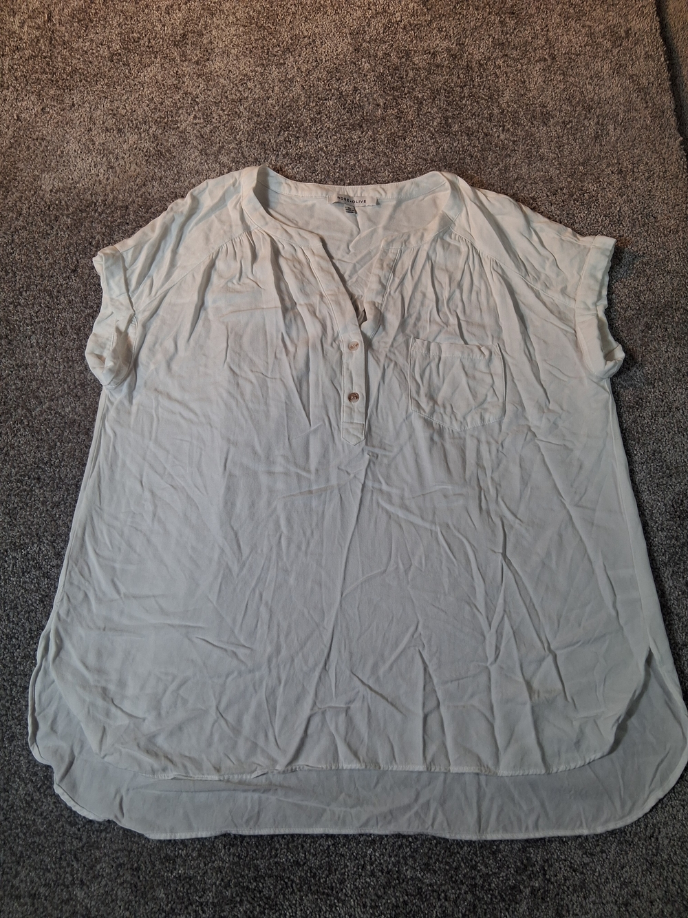 Womens Rose & Olive Light Cream Short-Sleeve Henley Tunic Xl